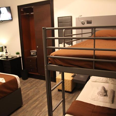Dolce Vita Rooms Napels Buitenkant foto