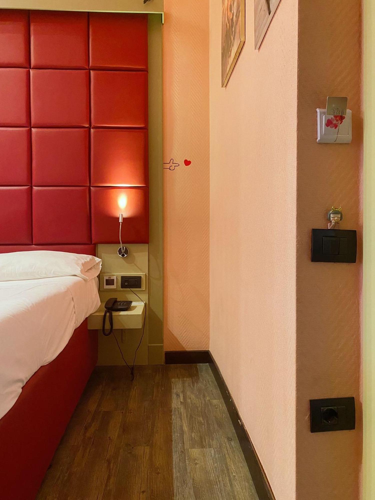 Dolce Vita Rooms Napels Buitenkant foto