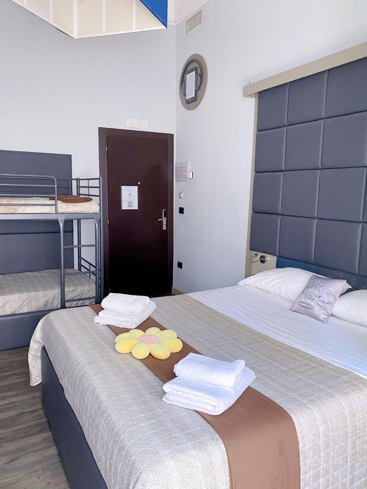 Dolce Vita Rooms Napels Buitenkant foto